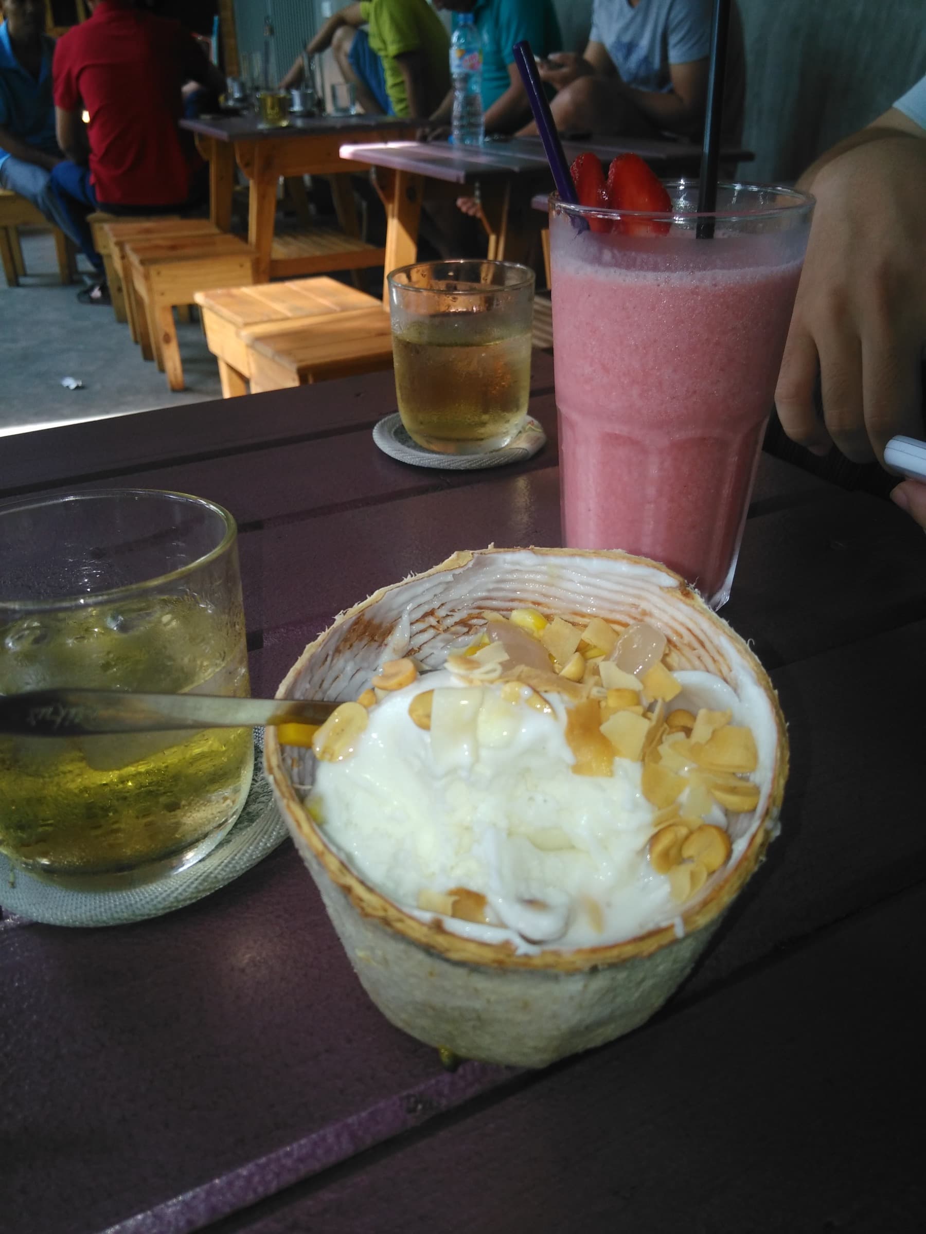 3. Kem dừa 椰子雪糕